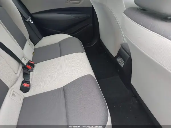 5YFB4MDE3RP108996 2024 TOYOTA COROLLA - Image 8