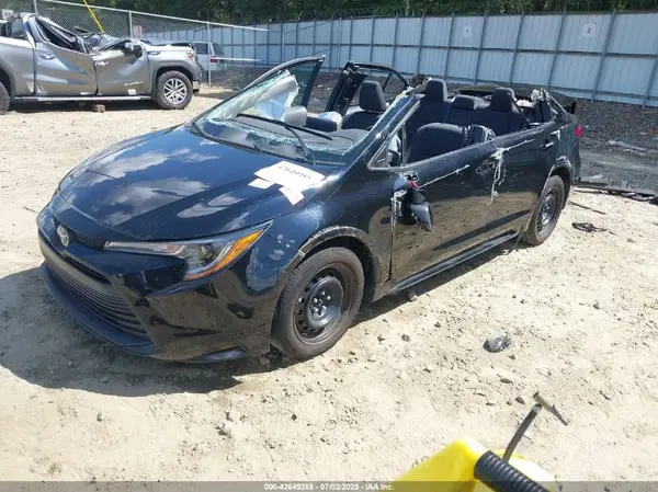 5YFB4MDE3RP109792 2024 TOYOTA COROLLA - Image 2