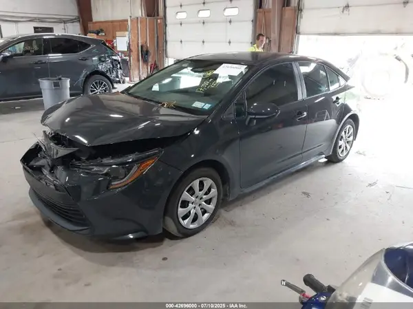 5YFB4MDE3RP113406 2024 TOYOTA COROLLA - Image 2