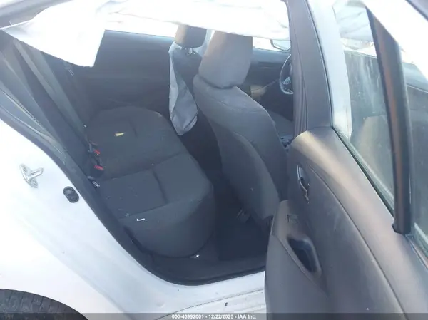 5YFB4MDE3RP113664 2024 TOYOTA COROLLA - Image 8