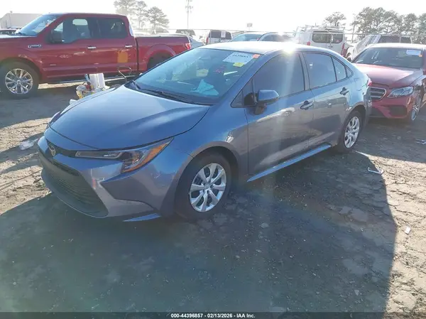 5YFB4MDE3RP117486 2024 TOYOTA COROLLA - Image 2