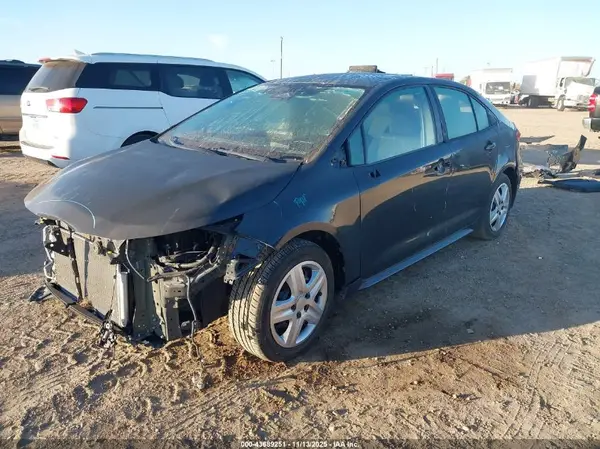 5YFB4MDE3RP123918 2024 TOYOTA COROLLA - Image 2