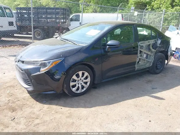 5YFB4MDE3RP127287 2024 TOYOTA COROLLA - Image 2