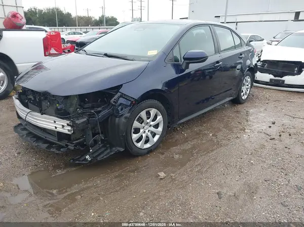 5YFB4MDE3RP132988 2024 TOYOTA COROLLA - Image 2