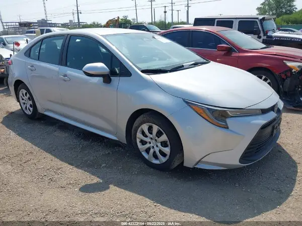 5YFB4MDE3RP138094 2024 TOYOTA COROLLA - Image 1
