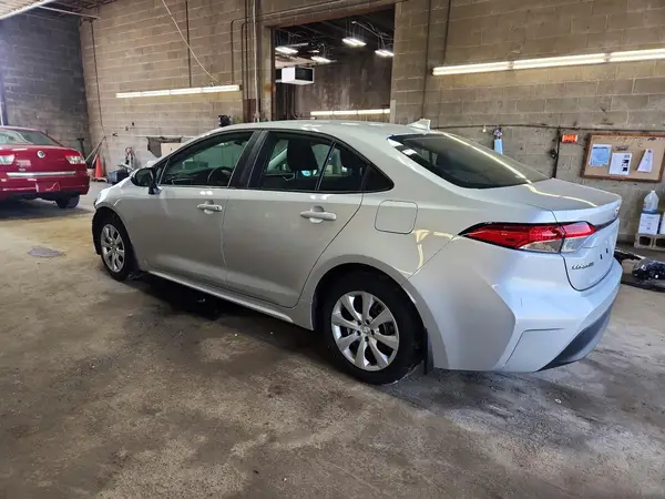 5YFB4MDE3RP141156 2024 TOYOTA COROLLA - Image 2