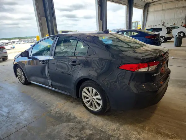 5YFB4MDE3RP141772 2024 TOYOTA COROLLA - Image 2