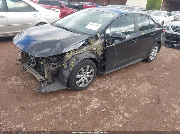 5YFB4MDE3RP144087 2024 TOYOTA COROLLA - Image 2