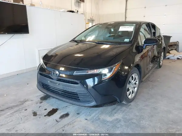 5YFB4MDE3RP145384 2024 TOYOTA COROLLA - Image 2