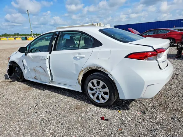 5YFB4MDE3RP148303 2024 TOYOTA COROLLA - Image 2