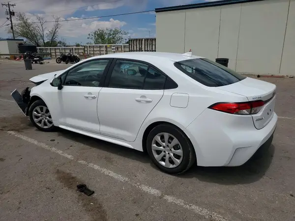 5YFB4MDE3RP155302 2024 TOYOTA COROLLA - Image 2