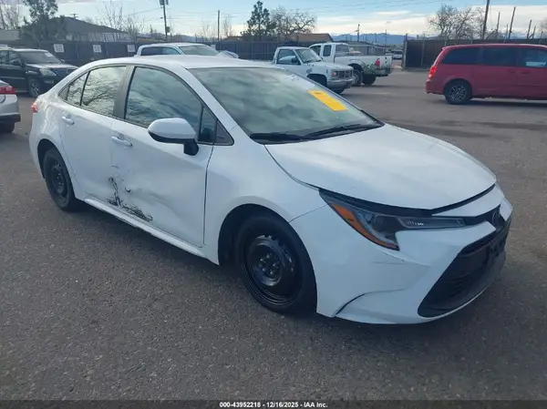 5YFB4MDE3RP157681 2024 TOYOTA COROLLA - Image 1