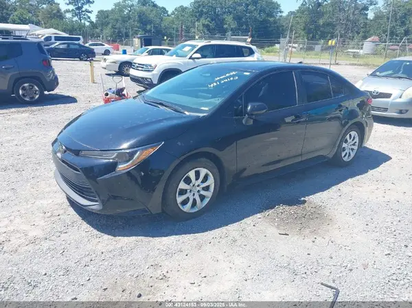 5YFB4MDE3RP158667 2024 TOYOTA COROLLA - Image 2