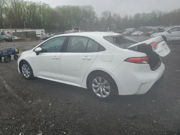 5YFB4MDE3RP159639 2024 TOYOTA COROLLA - Image 2