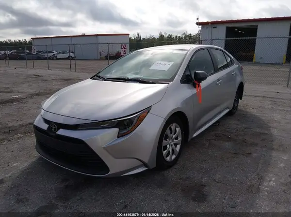 5YFB4MDE3RP162766 2024 TOYOTA COROLLA - Image 2