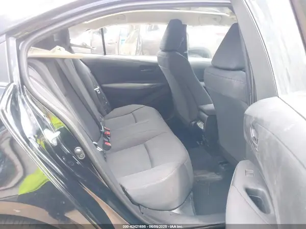 5YFB4MDE3RP163030 2024 TOYOTA COROLLA - Image 8