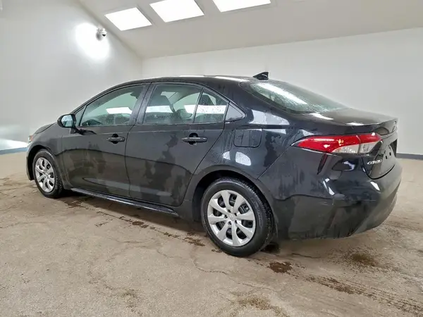 5YFB4MDE3RP169152 2024 TOYOTA COROLLA - Image 2