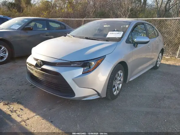 5YFB4MDE3RP169247 2024 TOYOTA COROLLA - Image 2
