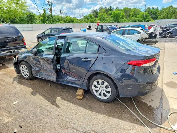 5YFB4MDE3RP172536 2024 TOYOTA COROLLA - Image 2