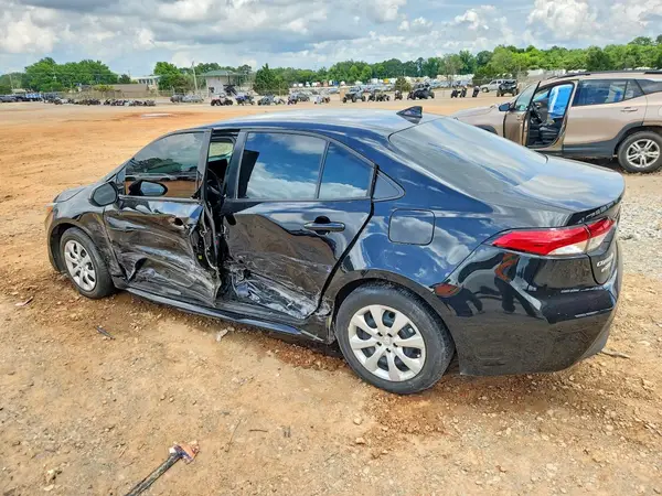 5YFB4MDE3RP175131 2024 TOYOTA COROLLA - Image 2