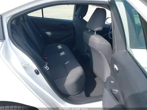 5YFB4MDE3RP175419 2024 TOYOTA COROLLA - Image 8