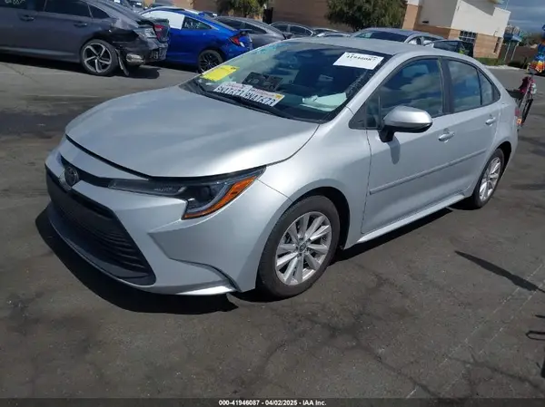 5YFB4MDE3RP176988 2024 TOYOTA COROLLA - Image 2