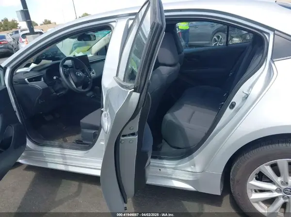 5YFB4MDE3RP176988 2024 TOYOTA COROLLA - Image 8