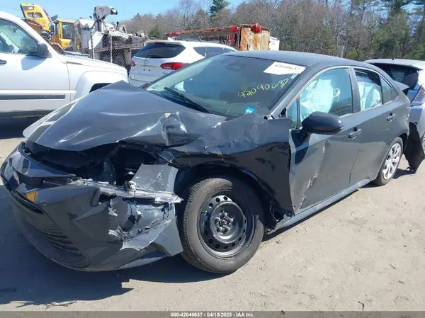 5YFB4MDE3RP178899 2024 TOYOTA COROLLA - Image 2