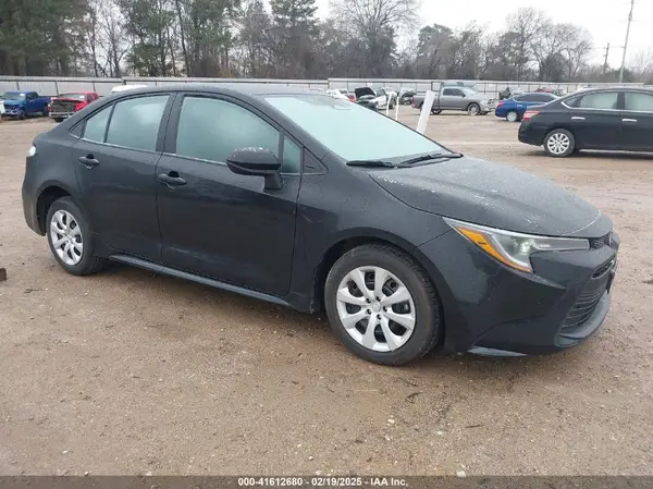 5YFB4MDE3RP180135 2024 TOYOTA COROLLA - Image 1