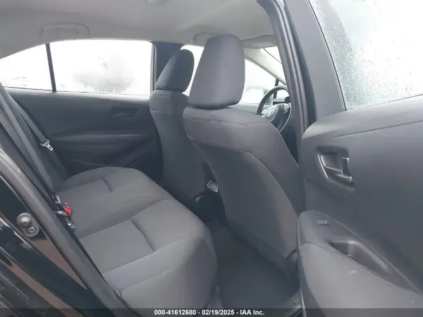 5YFB4MDE3RP180135 2024 TOYOTA COROLLA - Image 8