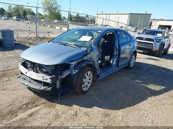 5YFB4MDE3RP182841 2024 TOYOTA COROLLA - Image 2