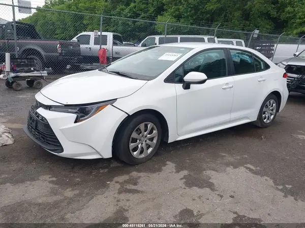 5YFB4MDE3RP184055 2024 TOYOTA COROLLA - Image 2