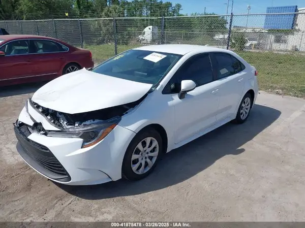 5YFB4MDE3RP192589 2024 TOYOTA COROLLA - Image 2