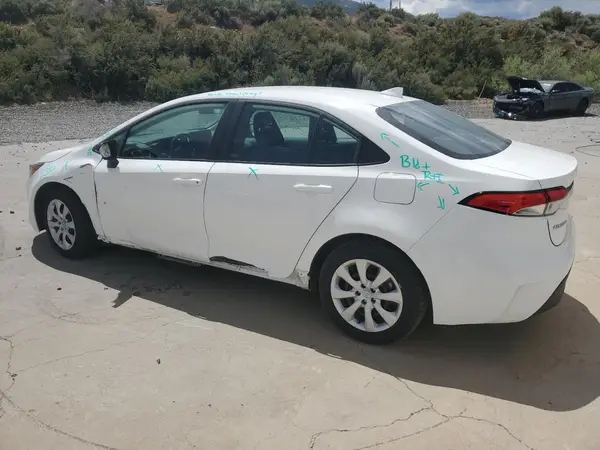 5YFB4MDE3RP194021 2024 TOYOTA COROLLA - Image 2