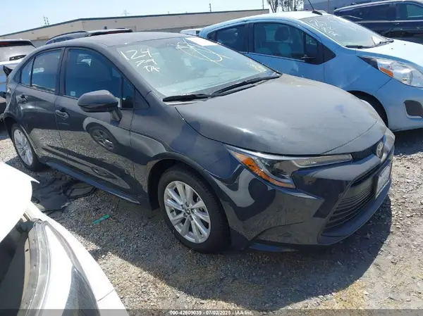 5YFB4MDE3RP195850 2024 TOYOTA COROLLA - Image 1