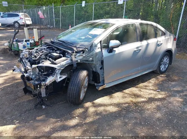 5YFB4MDE3RP202148 2024 TOYOTA COROLLA - Image 2