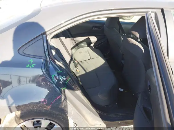 5YFB4MDE3RP203963 2024 TOYOTA COROLLA - Image 8