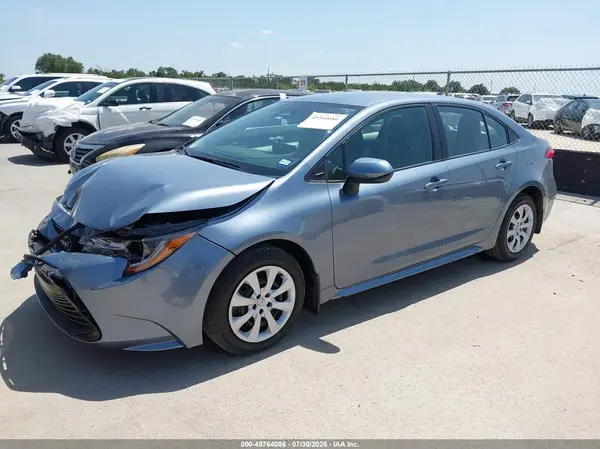 5YFB4MDE3RP204255 2024 TOYOTA COROLLA - Image 2