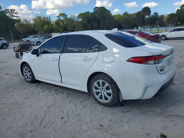 5YFB4MDE3RP212193 2024 TOYOTA COROLLA - Image 2