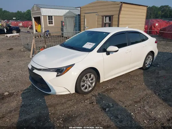 5YFB4MDE3RP213313 2024 TOYOTA COROLLA - Image 2