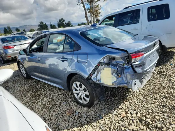 5YFB4MDE3RP220388 2024 TOYOTA COROLLA - Image 2