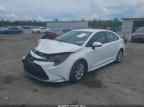 5YFB4MDE3RP224327 2024 TOYOTA COROLLA - Image 2