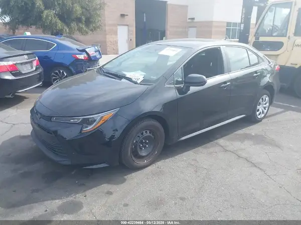 5YFB4MDE3SP234975 2025 TOYOTA COROLLA - Image 2