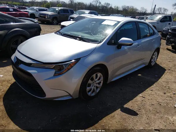 5YFB4MDE3SP236225 2025 TOYOTA COROLLA - Image 2