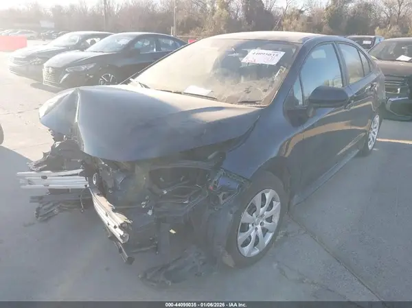 5YFB4MDE3SP238797 2025 TOYOTA COROLLA - Image 2
