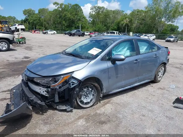 5YFB4MDE3SP239111 2025 TOYOTA COROLLA - Image 2