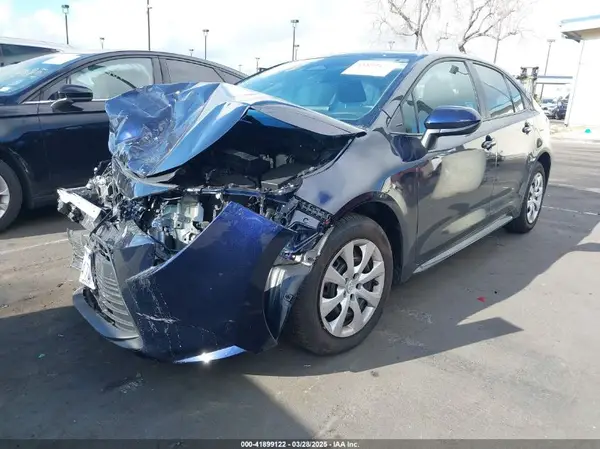 5YFB4MDE3SP247242 2025 TOYOTA COROLLA - Image 2