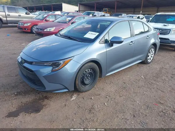 5YFB4MDE3SP249931 2025 TOYOTA COROLLA - Image 2