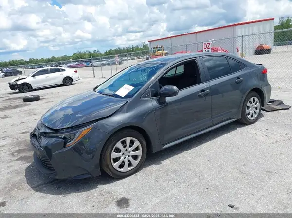 5YFB4MDE3SP252554 2025 TOYOTA COROLLA - Image 2