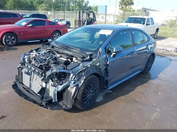 5YFB4MDE3SP253736 2025 TOYOTA COROLLA - Image 2